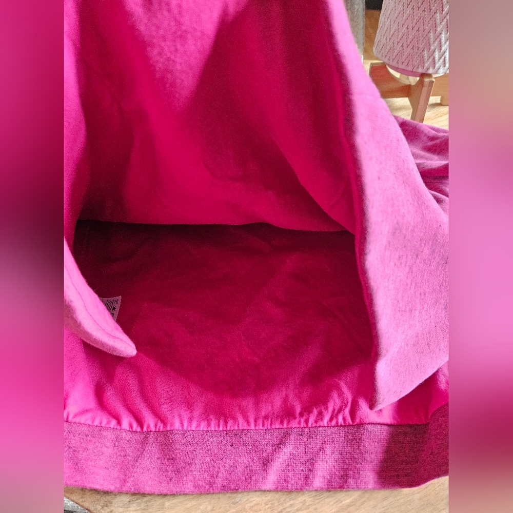 Nike Pink Short Sleeve Sweatshirt - Picture 5 of 7